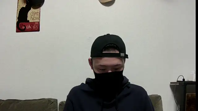 Snapshot of tuki_fu chatting on 5, 1, 2025 tuki fu online show from 5, 1, 2025