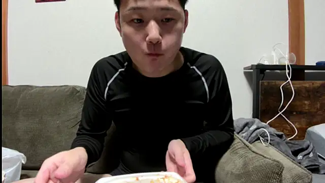 Snapshot of tuki_fu chatting on 11, 2, 2025 tuki fu online show from 11, 2, 2025