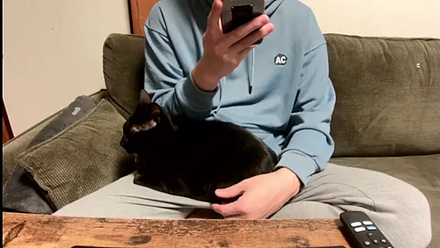 Snapshot of tuki_fu chatting on 26, 2, 2025 tuki fu online show from 26, 2, 2025