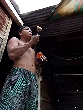 Snapshot of tayson_ chatting on 11, 9, 2025 tayson online show from 11, 9, 2025