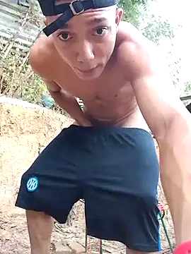 Snapshot of tayson_ chatting on 23, 9, 2025 tayson online show from 23, 9, 2025