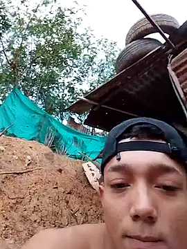 Snapshot of tayson_ chatting on 25, 9, 2025 tayson online show from 25, 9, 2025