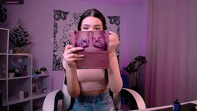 Snapshot of EmmaKeam chatting on 19, 1, 2025 EmmaKeam online show from 19, 1, 2025