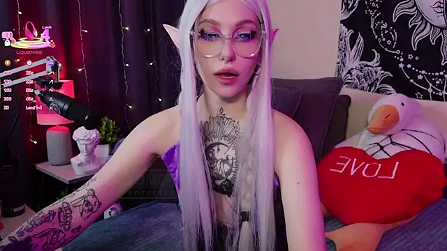 Snapshot of Succvbu7 chatting on 4, 3, 2025 Succvbu7 online show from 4, 3, 2025