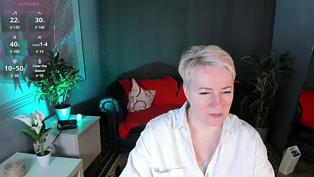 Nika Smit online show from 7, 2, 2026