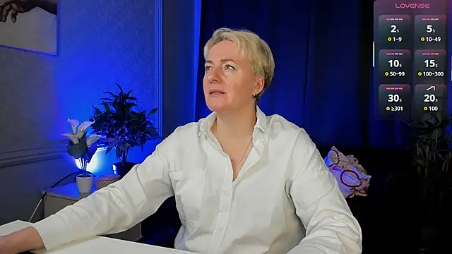 Nika Smit online show from 27, 2, 2026