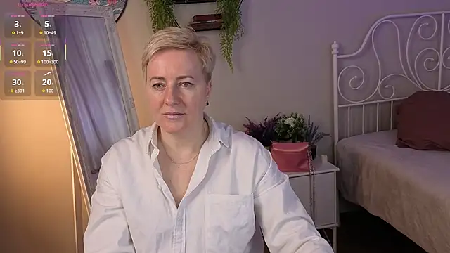 Snapshot of Nika_Smit chatting on 7, 5, 2026 Nika Smit online show from 7, 5, 2026