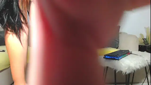 Snapshot of xsexydomina chatting on 7, 7, 2026 xsexydomina online show from 7, 7, 2026