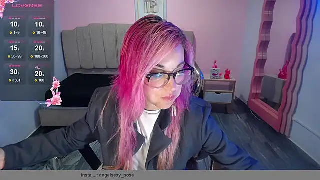 abril ch  online show from 28, 10, 2025