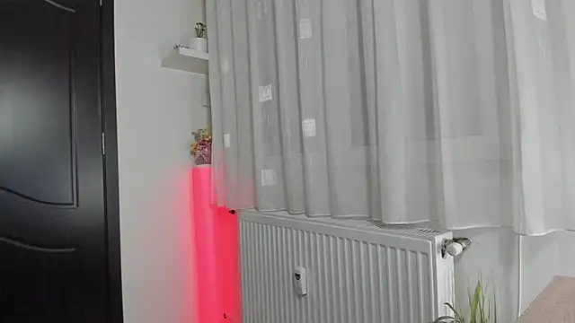 Anahi1993 online show from 20, 1, 2025