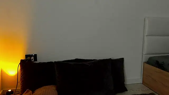 Snapshot of IvyKaelani chatting on 2, 2, 2025 IvyKaelani online show from 2, 2, 2025