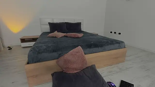 Snapshot of IvyKaelani chatting on 8, 3, 2025 IvyKaelani online show from 8, 3, 2025