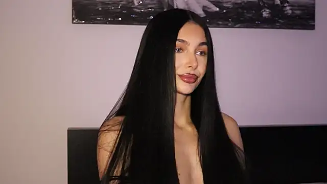 Snapshot of IvyKaelani chatting on 17, 10, 2025 IvyKaelani online show from 17, 10, 2025