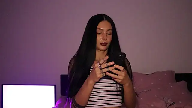 Snapshot of IvyKaelani chatting on 13, 2, 2026 IvyKaelani online show from 13, 2, 2026