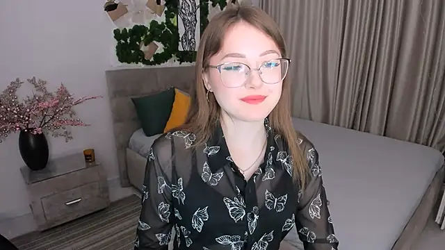 SereneFlame online show from 4, 2, 2025