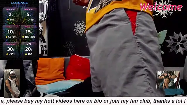 Snapshot of MikeRose94 chatting on 3, 4, 2026 MikeRose94 online show from 3, 4, 2026