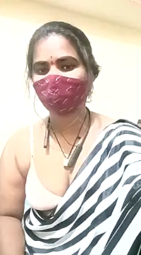 Snapshot of anitha906 chatting on 4, 1, 2025 anitha906 online show from 4, 1, 2025