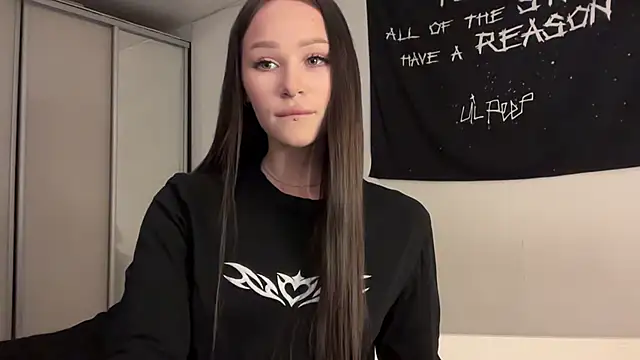 ur molly online show from 25, 2, 2026