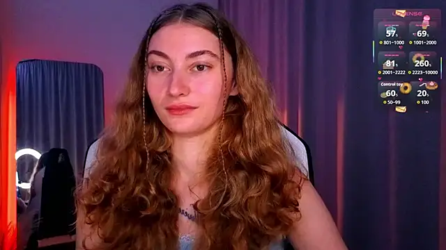 Snapshot of lady_curls chatting on 15, 10, 2025 lady curls online show from 15, 10, 2025