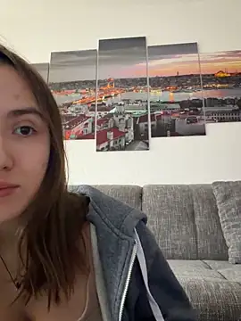 EmilyWi  online show from 14, 11, 2025