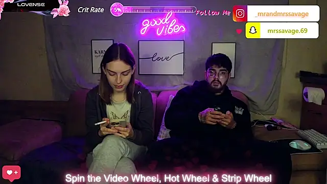 MrAndMrsSavage online show from 26, 1, 2025