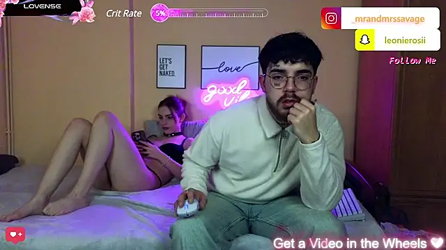 MrAndMrsSavage online show from 13, 2, 2025