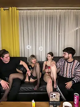 MrAndMrsSavage online show from 14, 3, 2025