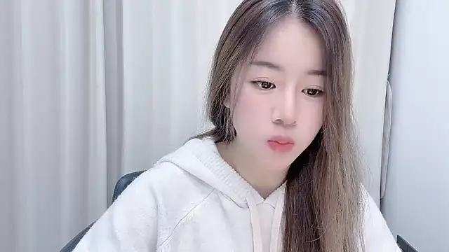 chloe-01 online show from 27, 12, 2024