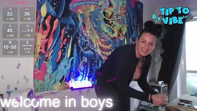 tattoomilf86 online show from 5, 12, 2024