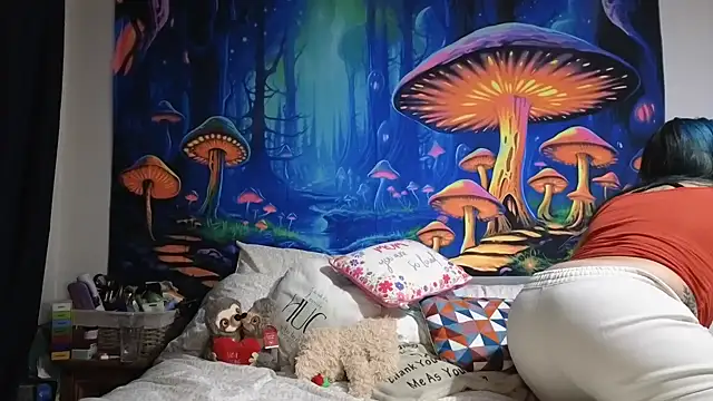 tattoomilf86 online show from 19, 2, 2025