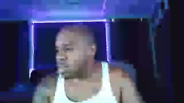 Snapshot of Dcrush17 chatting on 12, 12, 2024 Dcrush17 online show from 12, 12, 2024