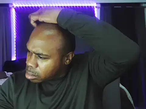 Snapshot of Dcrush17 chatting on 19, 12, 2024 Dcrush17 online show from 19, 12, 2024