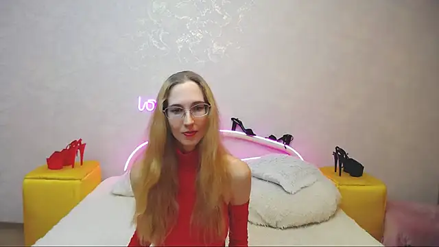 KlaryBrait online show from 4, 3, 2025