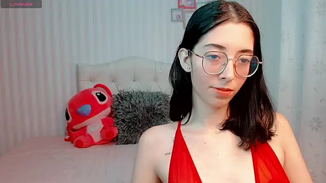 brooklove doll online show from 17, 1, 2025