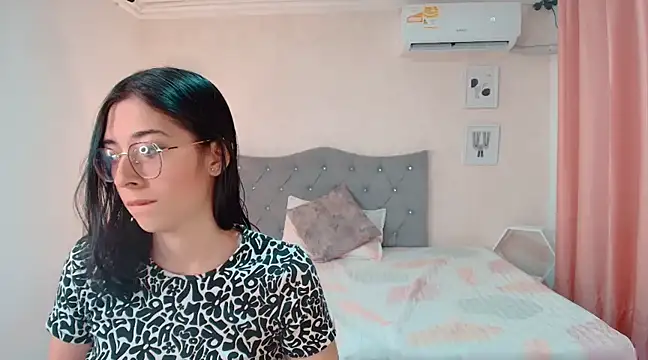 brooklove doll online show from 4, 3, 2025