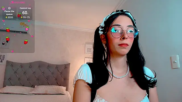 brooklove doll online show from 16, 9, 2025