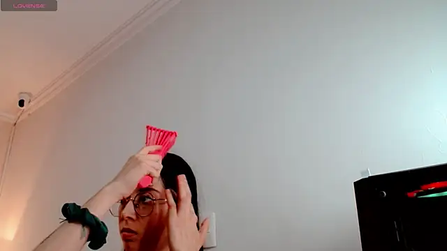 brooklove doll online show from 4, 10, 2025