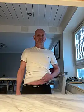 malematureisbest online show from 19, 12, 2025