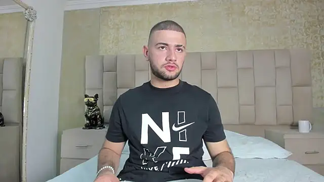 MaximusDick1  online show from 9, 10, 2025