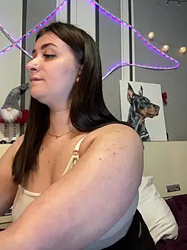 Jadelli online show from 30, 1, 2025