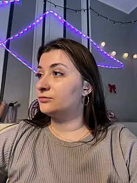 Jadelli online show from 25, 2, 2025