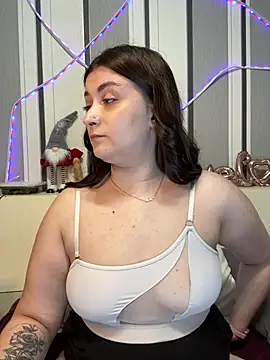 Jadelli online show from 1, 3, 2025