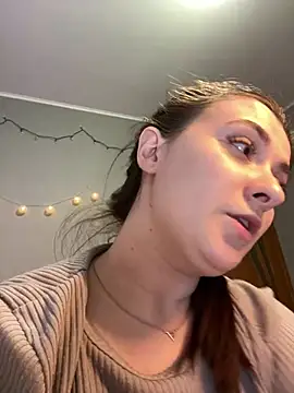 Jadelli online show from 2, 3, 2025