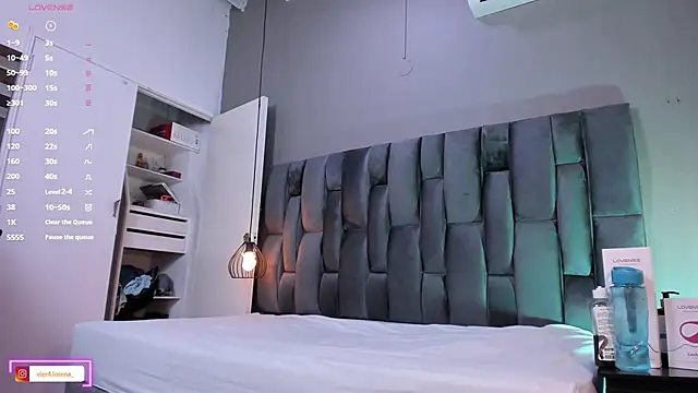 Lorena Vieira  online show from 30, 1, 2025