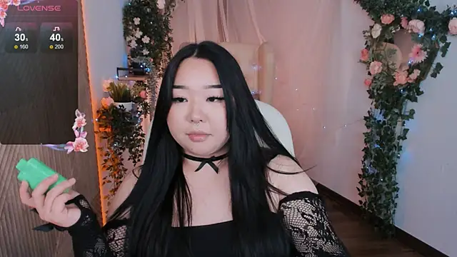 mei honey  online show from 18, 12, 2024