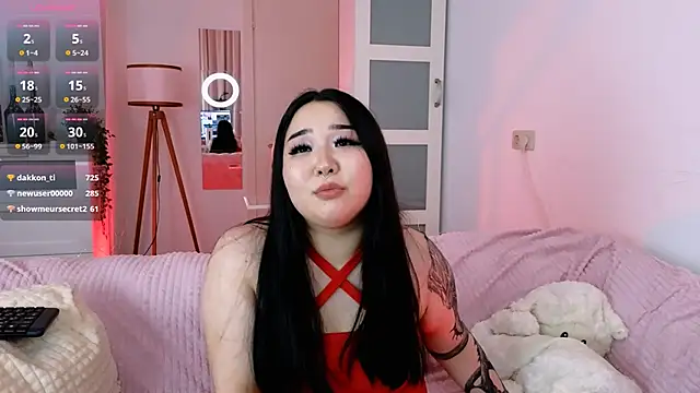 mei honey  online show from 25, 12, 2024