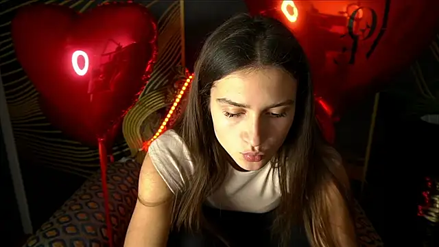 Snapshot of ValeryRoyale chatting on 11, 2, 2025 ValeryRoyale online show from 11, 2, 2025