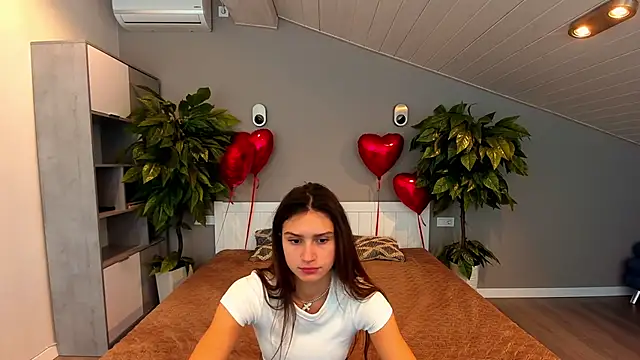 Snapshot of ValeryRoyale chatting on 18, 2, 2025 ValeryRoyale online show from 18, 2, 2025