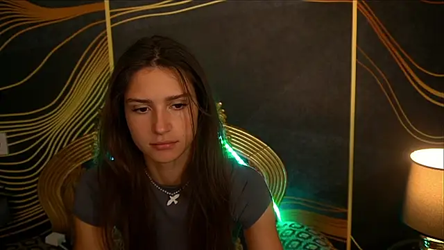 Snapshot of ValeryRoyale chatting on 8, 3, 2025 ValeryRoyale online show from 8, 3, 2025