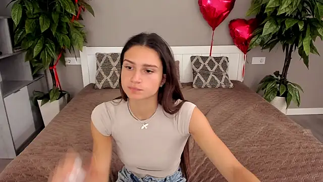 Snapshot of ValeryRoyale chatting on 9, 3, 2025 ValeryRoyale online show from 9, 3, 2025